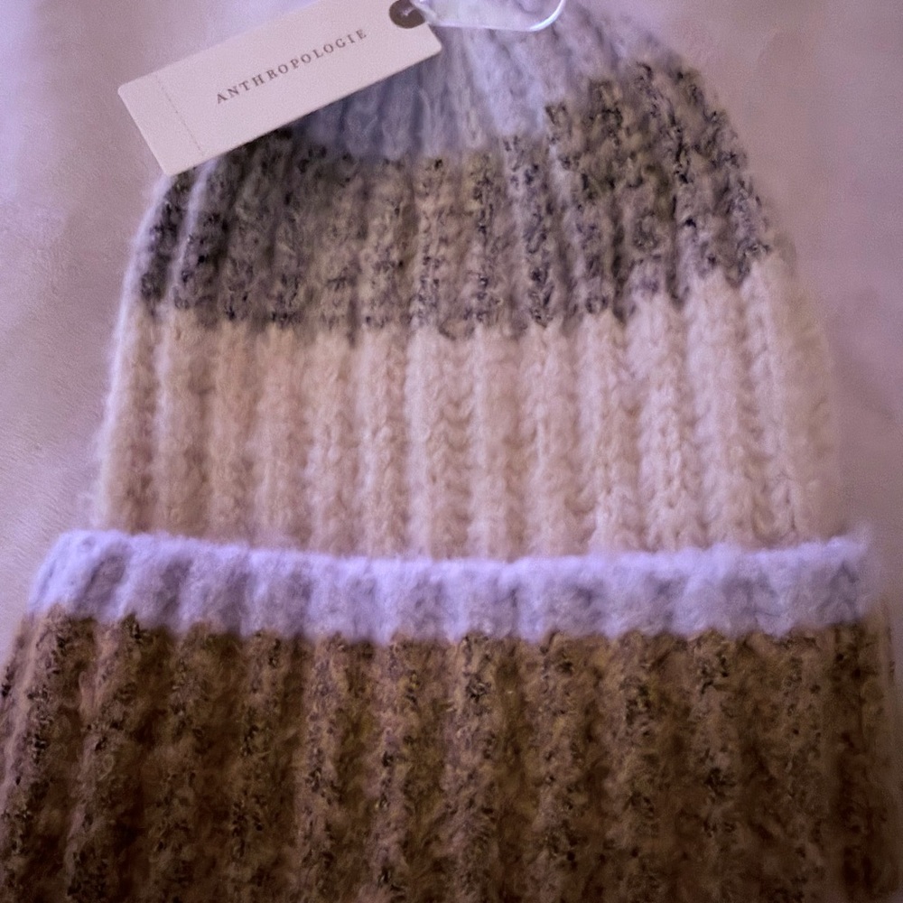 Anthropologie Textured Knit Hat in Cream and Gray